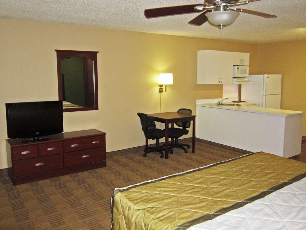 Extended Stay America Select Suites - Jacksonville - Lenoir Avenue East Phòng bức ảnh