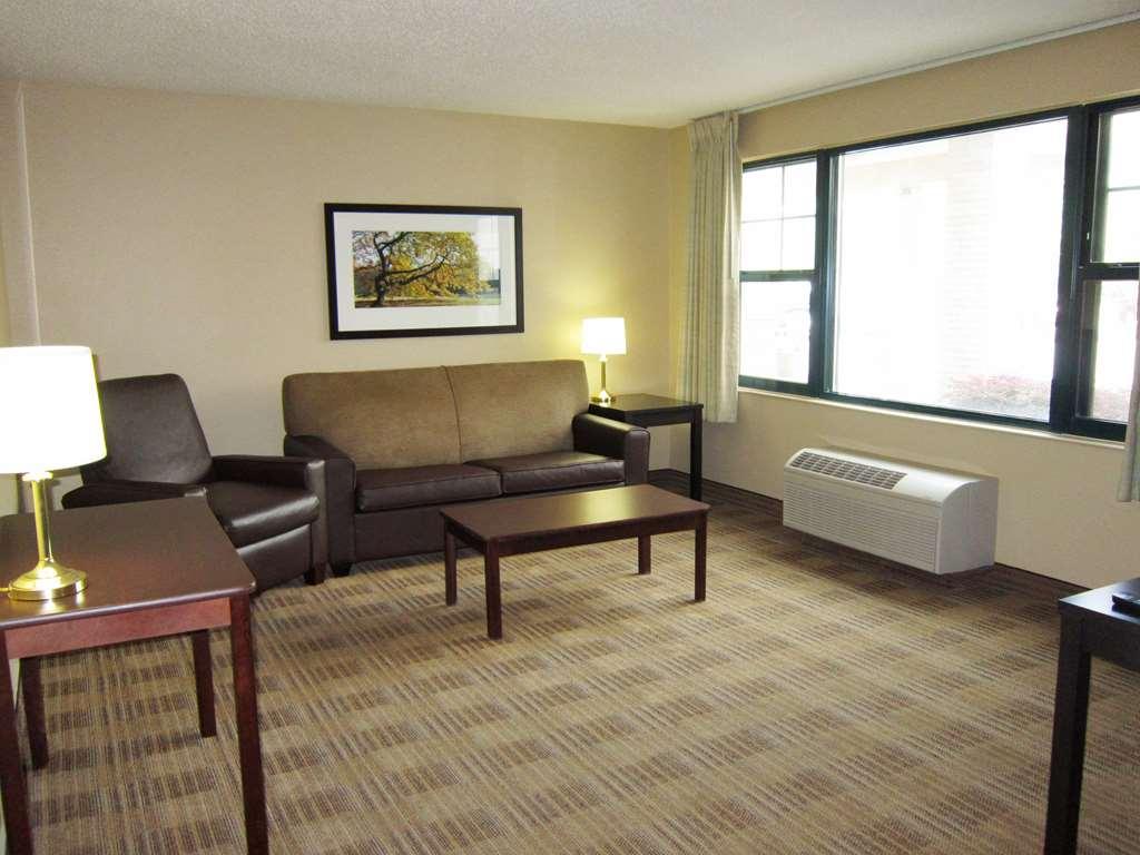 Extended Stay America Select Suites - Jacksonville - Lenoir Avenue East Phòng bức ảnh