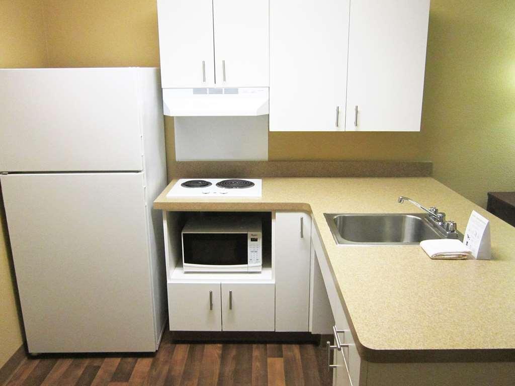Extended Stay America Select Suites - Jacksonville - Lenoir Avenue East Phòng bức ảnh