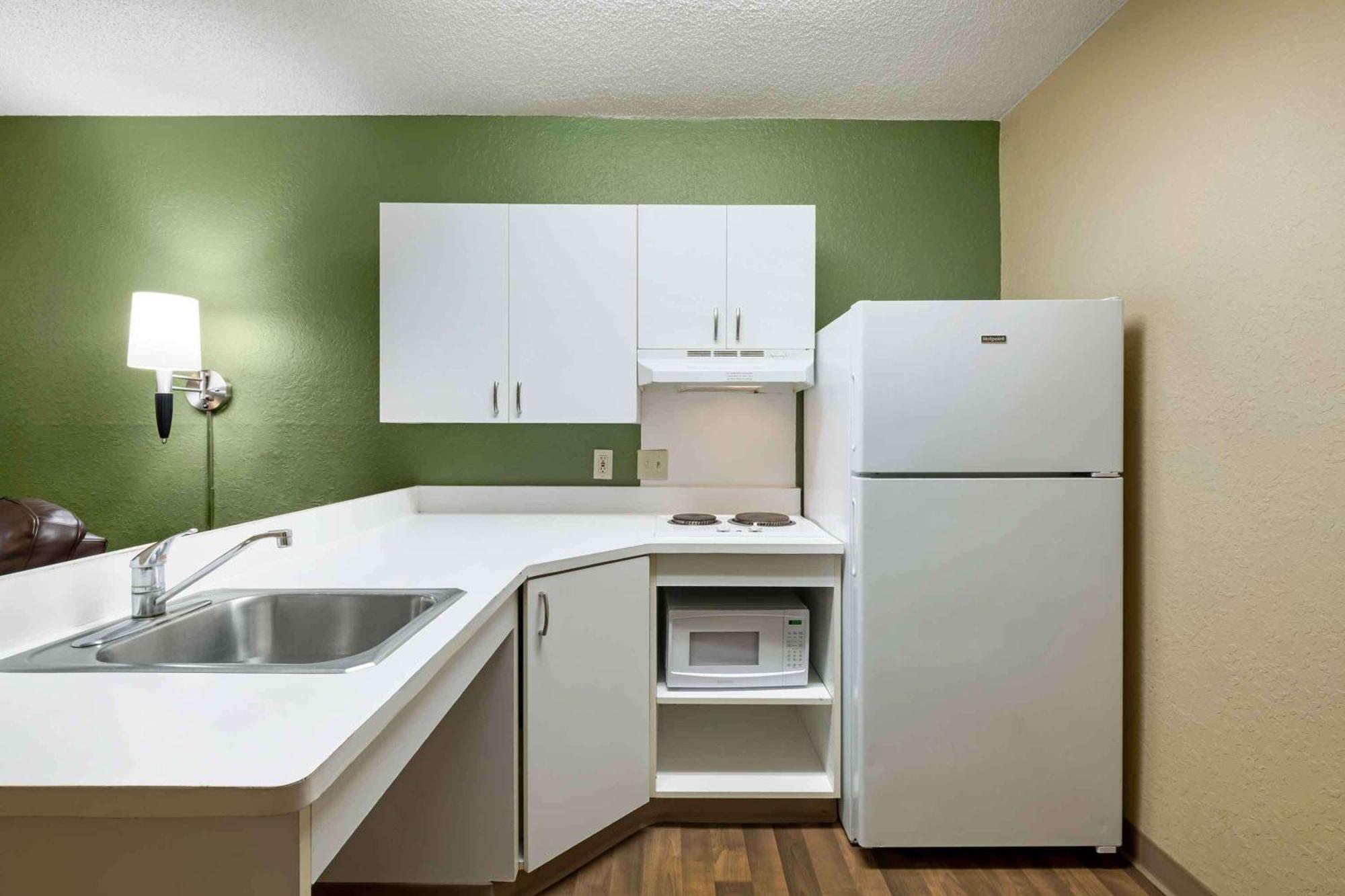 Extended Stay America Select Suites - Jacksonville - Lenoir Avenue East Ngoại thất bức ảnh