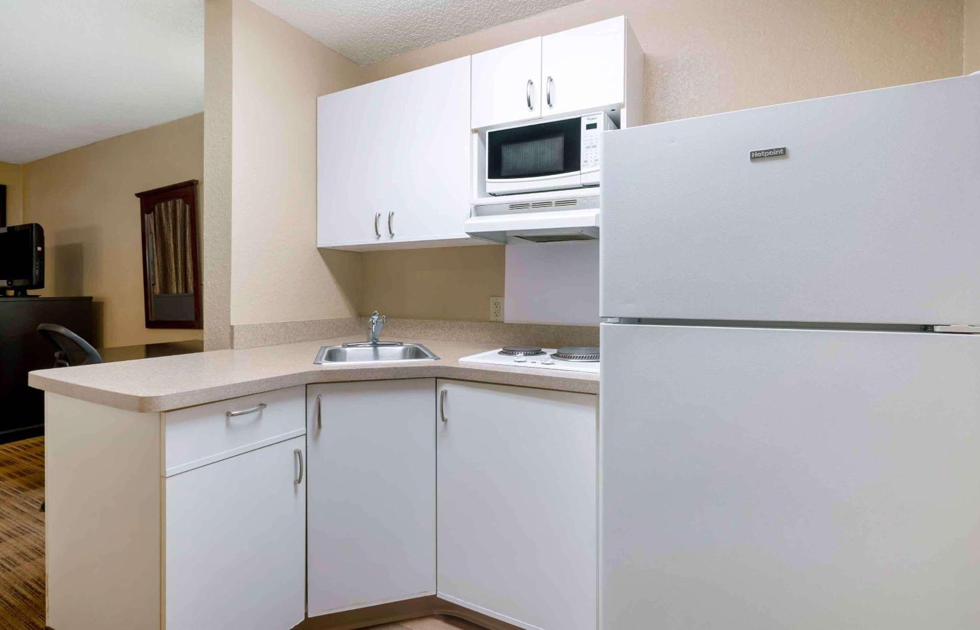 Extended Stay America Select Suites - Jacksonville - Lenoir Avenue East Ngoại thất bức ảnh