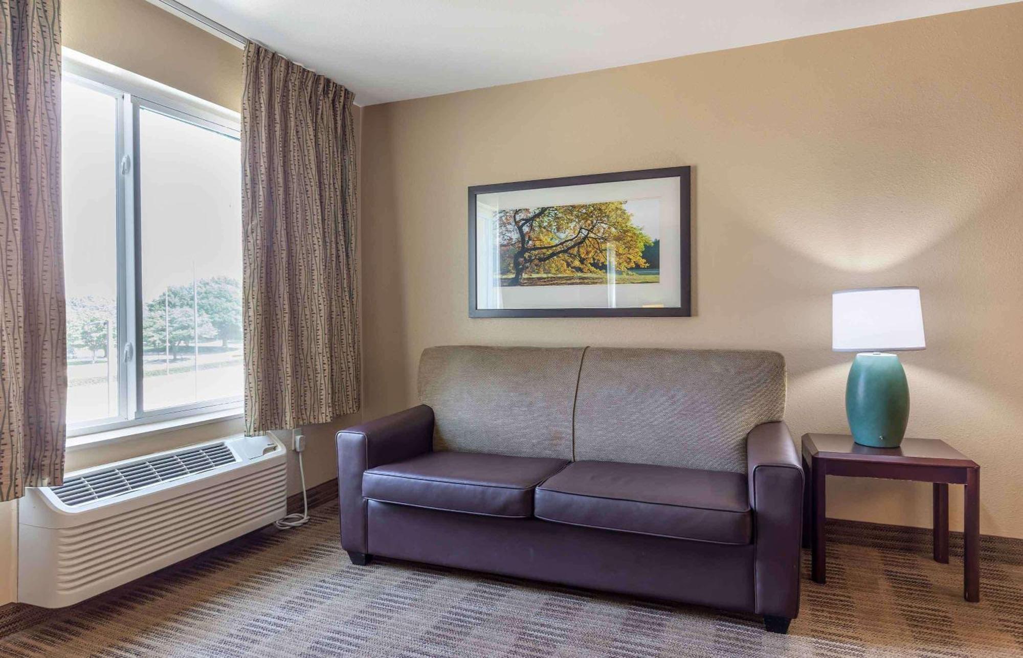 Extended Stay America Select Suites - Jacksonville - Lenoir Avenue East Ngoại thất bức ảnh